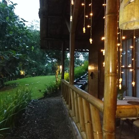 Estancia La Colina Santo Domingo de los Colorados Εξωτερικό φωτογραφία