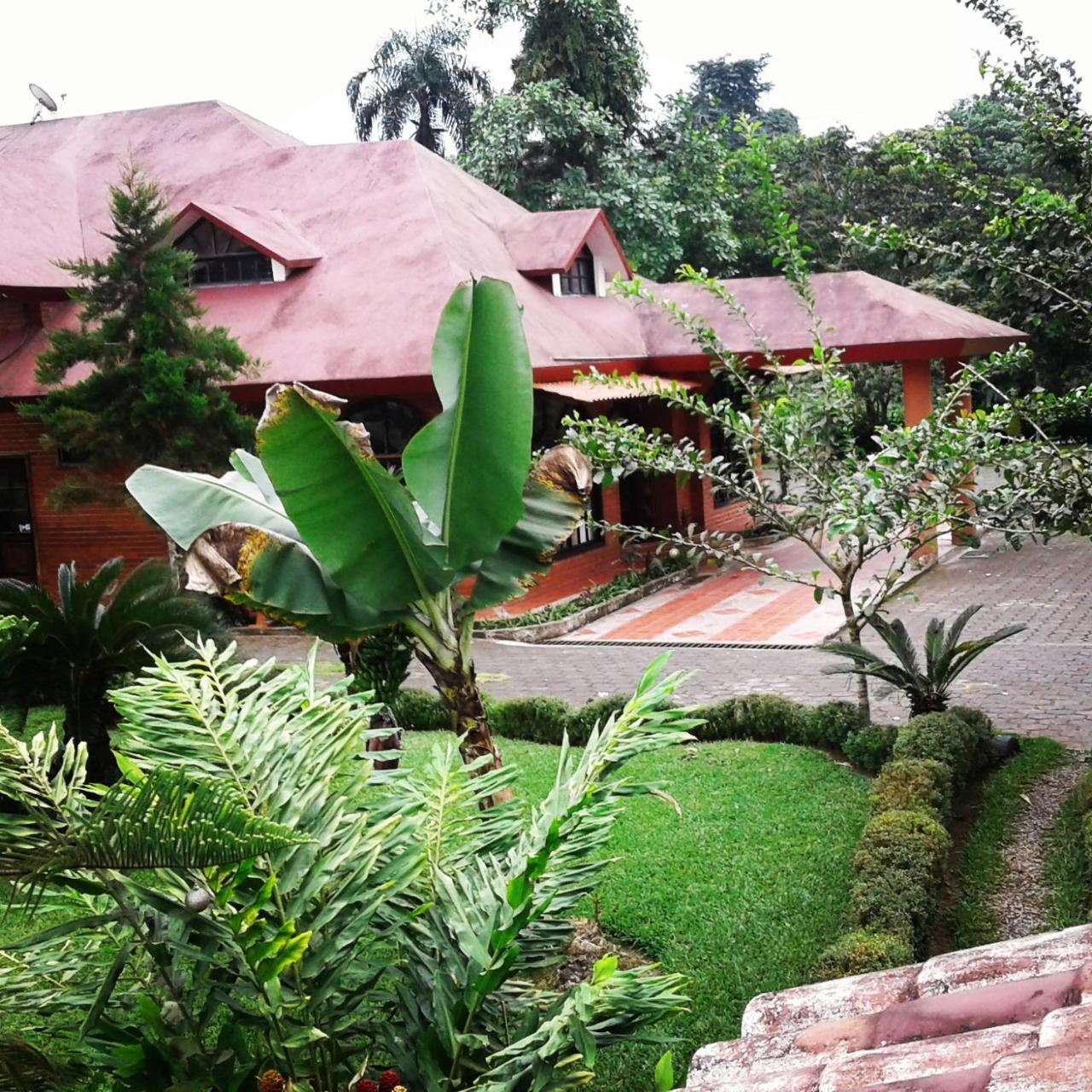 Estancia La Colina Santo Domingo de los Colorados Εξωτερικό φωτογραφία
