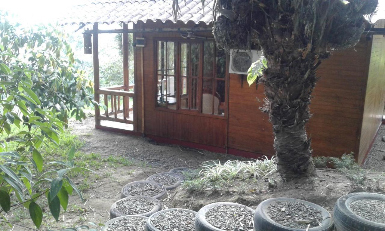 Estancia La Colina Santo Domingo de los Colorados Εξωτερικό φωτογραφία