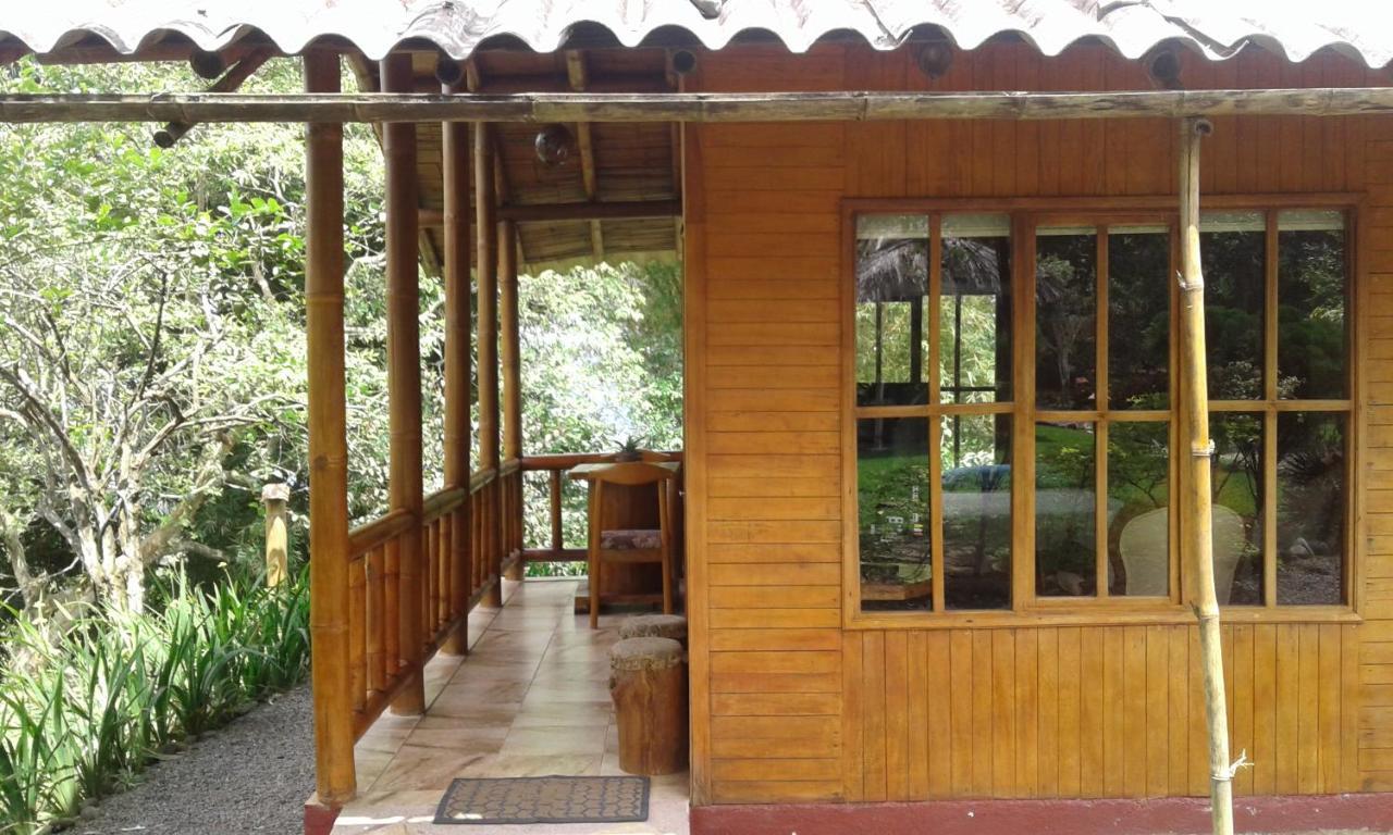 Estancia La Colina Santo Domingo de los Colorados Εξωτερικό φωτογραφία