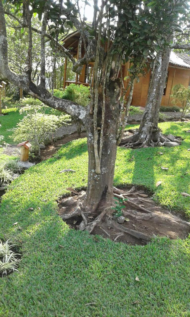 Estancia La Colina Santo Domingo de los Colorados Εξωτερικό φωτογραφία