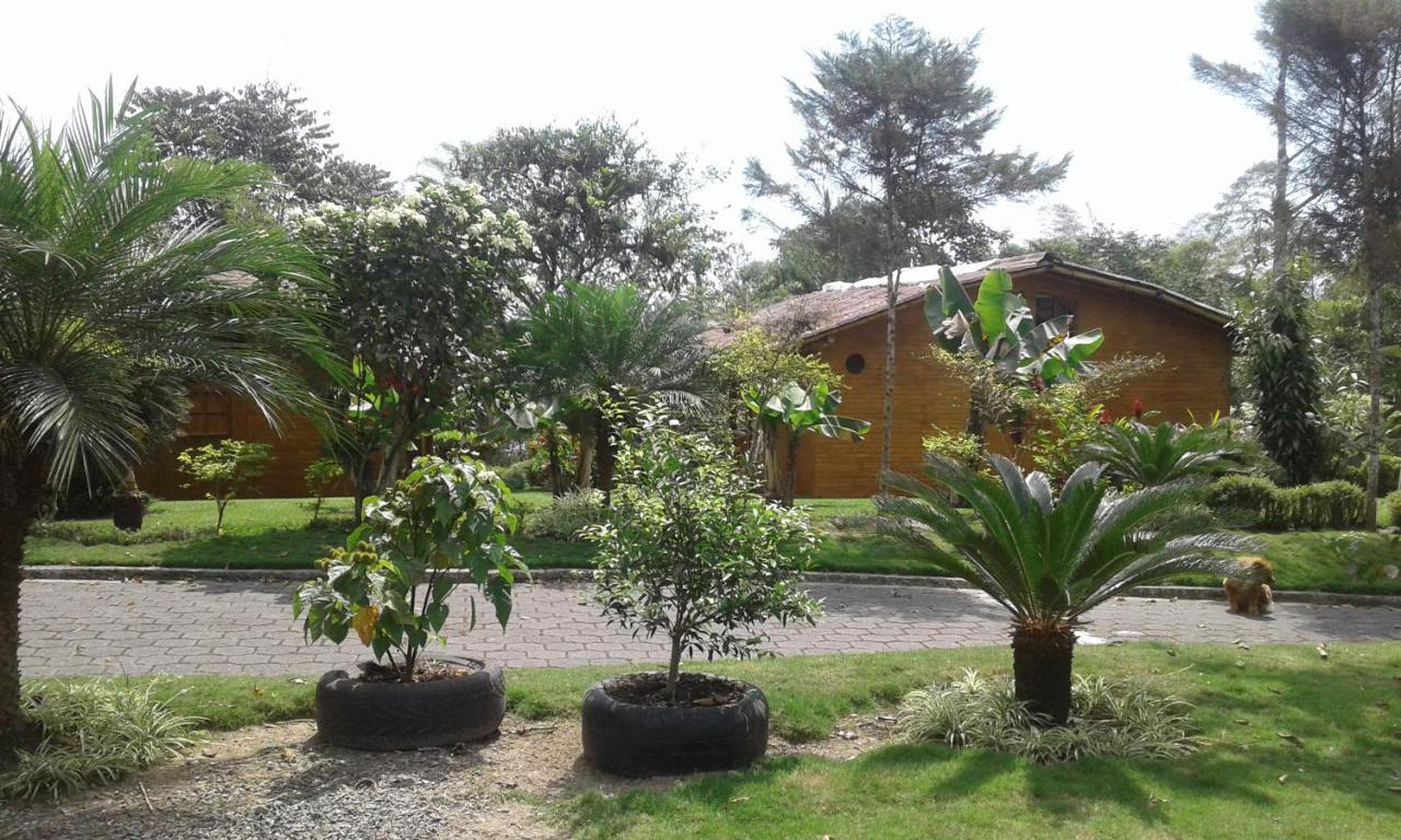 Estancia La Colina Santo Domingo de los Colorados Εξωτερικό φωτογραφία